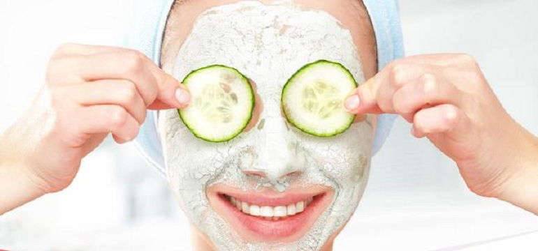 Cara Merawat Wajah Berjerawat dengan Bahan Alami dan Aman