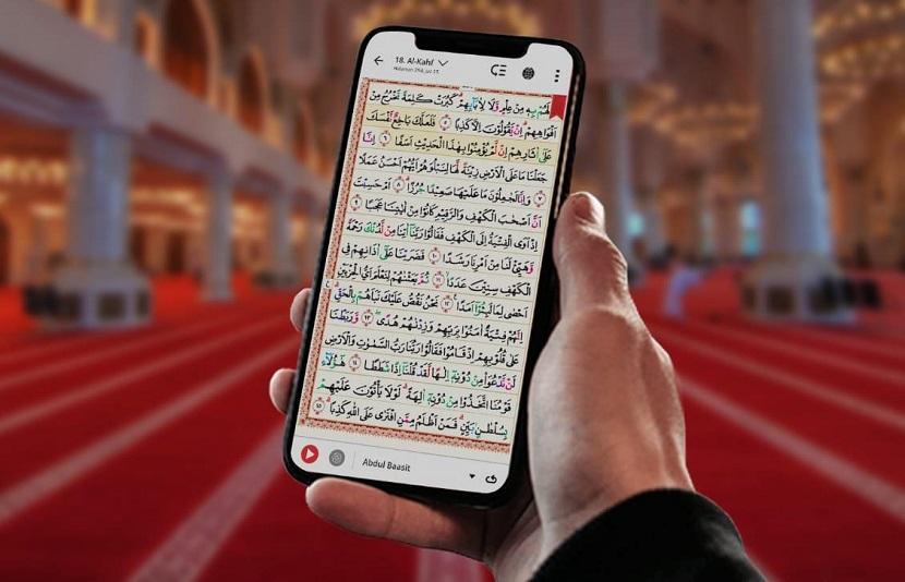 Bagaimana Al-Quran Digital Bisa Membantu Muslim yang Sibuk Tetap Mengaji?