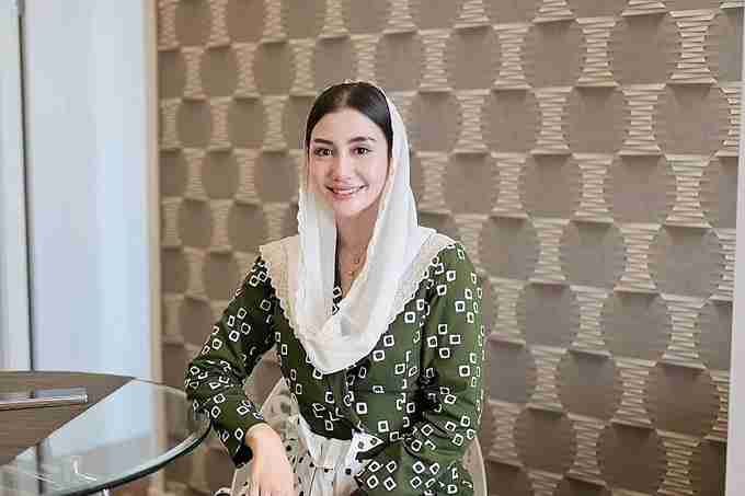 Profil Novita Hardini