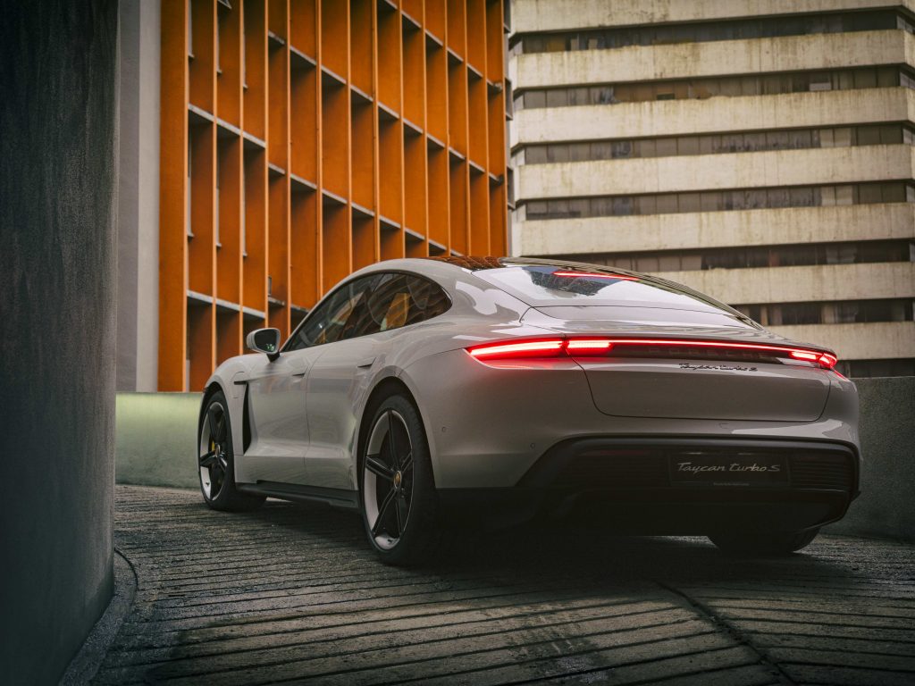 Standardisasi Kualiti Sistem Stereng Kuasa Elektromekanikal dan Kalibrasi Maklum Balas Dinamik Kolom Kemudi Porsche