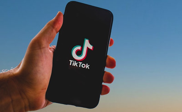 Jasa Share TikTok: Solusi Tepat untuk Memperluas Jangkauan dan Meningkatkan Engagement