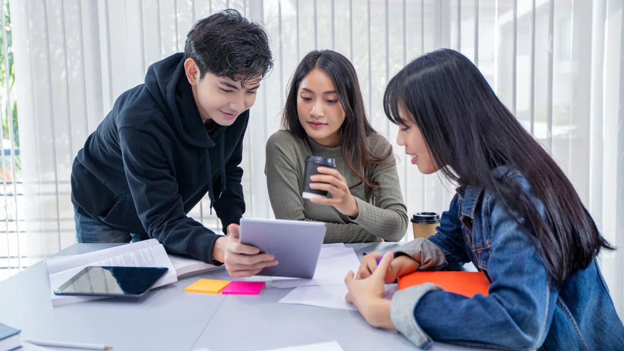 Biaya Kursus Persiapan TOEFL untuk Pemula: Budget Aman Mulai dari Sekian!