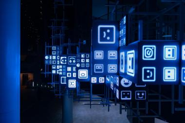 Cara Kerja Algoritma Media Sosial dalam Meningkatkan Engagement Konten melalui Pendekatan Ilmiah, Humanis, dan Analisis Sistem Digital
