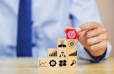 Kekuatan Audiens Tersegmentasi: Peran Micro-Influencer dan Interaksi Nyata dalam Promosi Produk