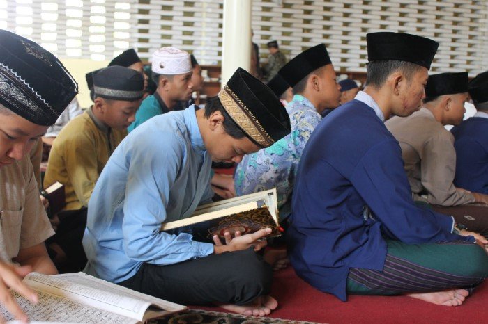 Metode Efektif dalam Pembelajaran Al-Qur'an di Pesantren Modern Al Masoem