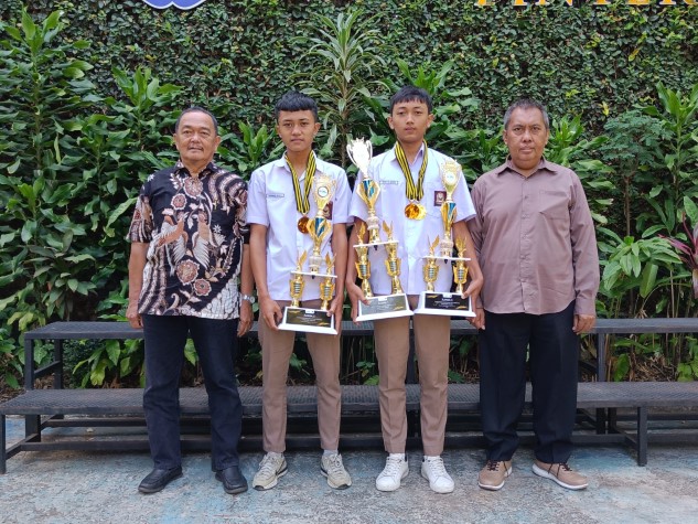 Semangat Gotong Royong dalam Persiapan Perayaan 17 Agustus di Boarding School