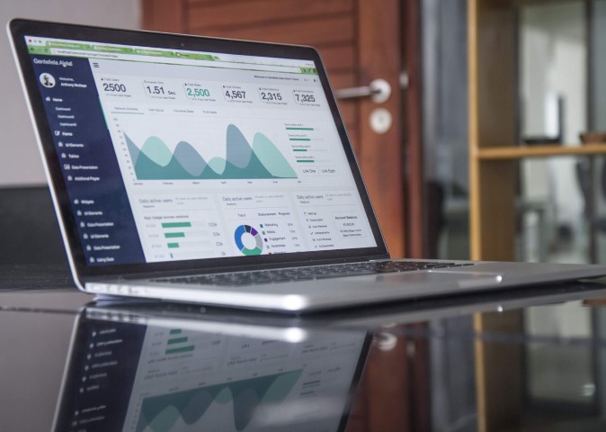 Penerapan Konsep Internet of Things (IoT) dalam Sistem Informasi Industri