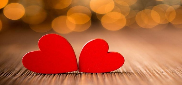 Cinta Adalah Anugrah dan Terukir Lewat Kata Kata