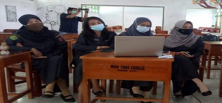Jika Guru Madrasah Bukan Seorang Muslim