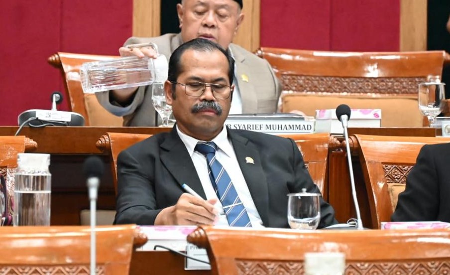 Menelusuri Jejak dan Visi Furtasan Ali Yusuf dalam Dapil Banten II