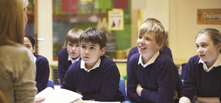 Pentingnya Mengasah Skill Critical Thinking bagi Anak SD