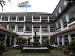 Peran Pendidikan Agama Islam dalam Mencegah Kenakalan Remaja di SMA Islam Al Masoem Bandung
