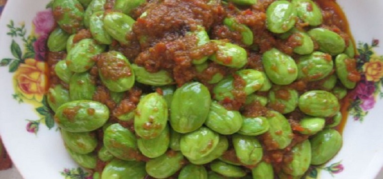 Bahaya Terlalu Hobi Makan Pete