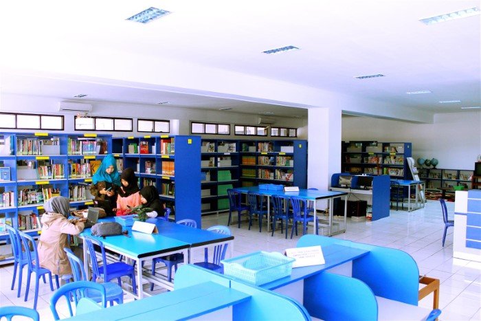 Program Khusus untuk Pendidikan Karakter di Pesantren Modern Al Masoem