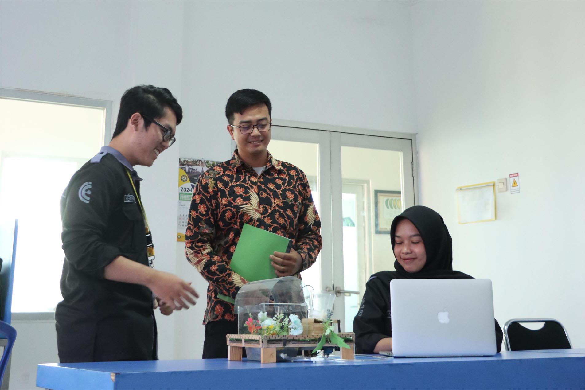 Apa Saja Mata Kuliah Kunci yang Harus Dikuasai Calon Mahasiswa Jurusan Teknik Industri?