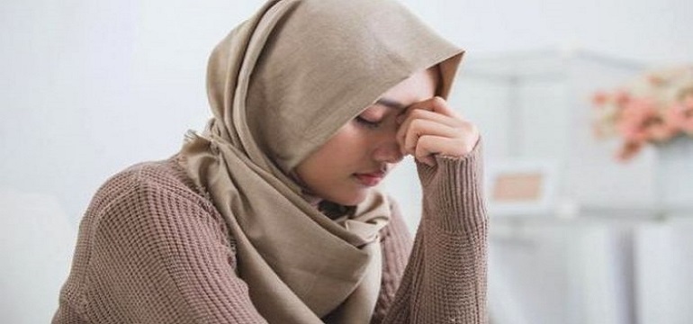 Penyebab Kepala Pusing Saat Puasa