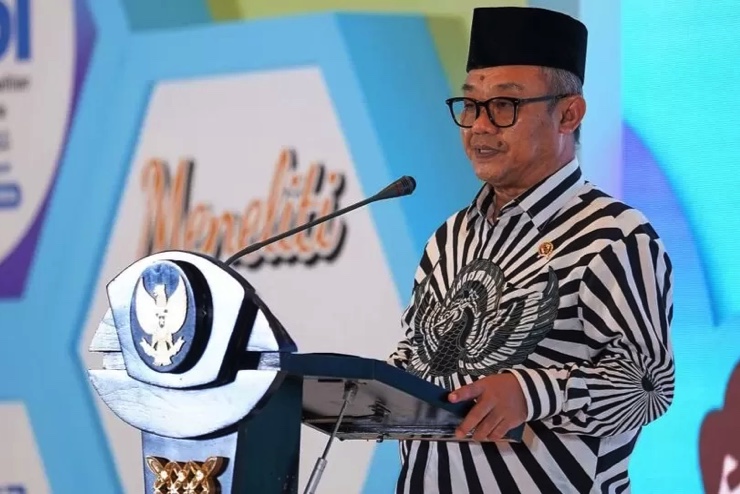 Mendikdasmen: AI dan Coding Masuk Kurikulum 2025, Guru Wajib Siap Dampingi Siswa