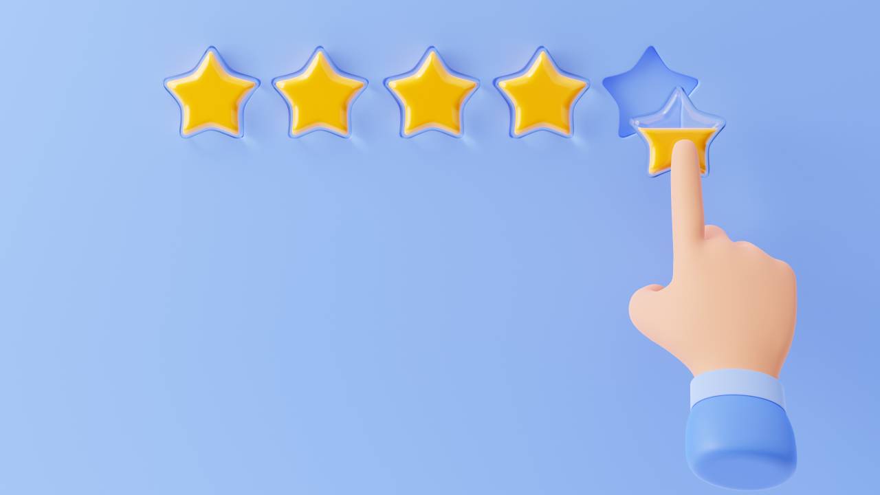 Menjadi Pendengar yang Baik: Peran Ulasan dalam Menaikkan Rating Aplikasi